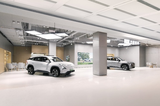 The 10,000th production car off the assembly line, what makes Geely Galaxy L7 a hit? _fororder_image003